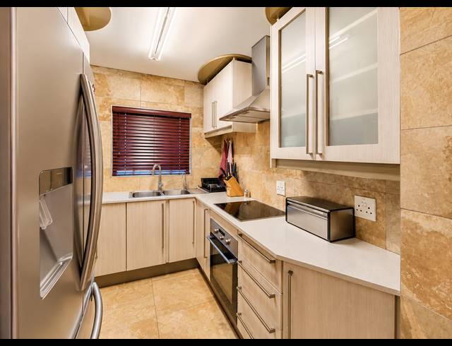 4 BEDROOM TOWNHOUSE FOR SALE IN THREE RIVERS PROPER